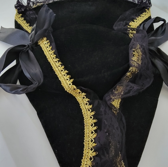 Dreamgirl Halloween Surrender The Booty costume - Picture 8 of 10